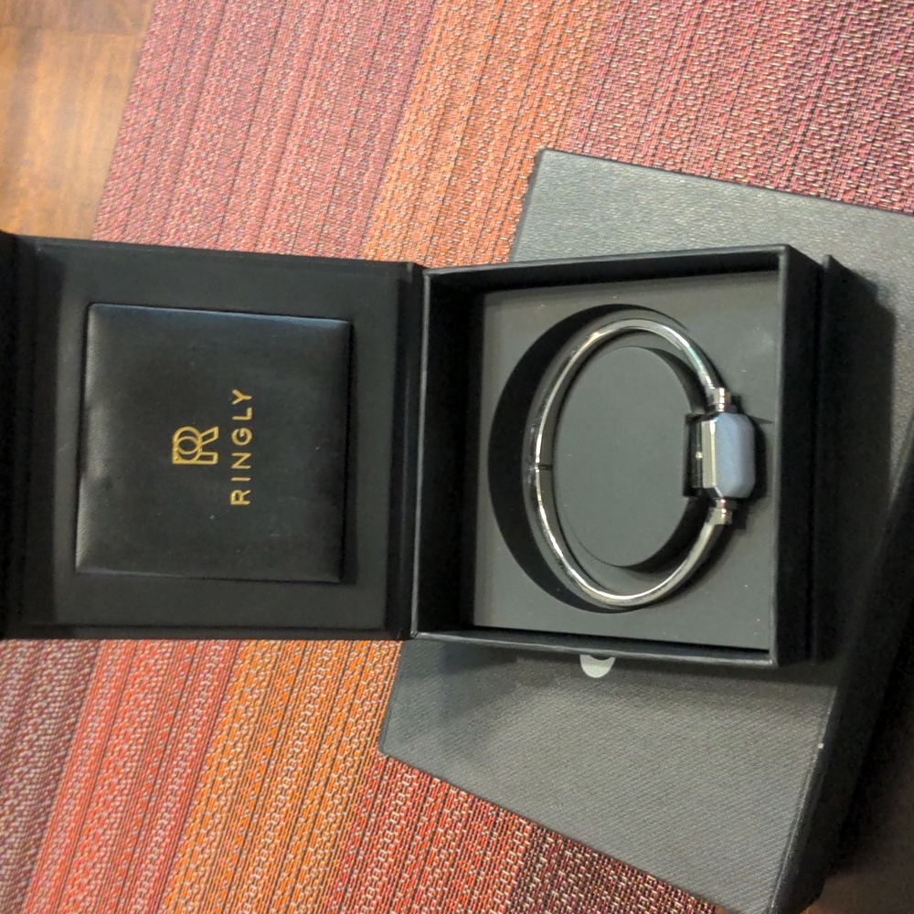 Ringly smart bracelet